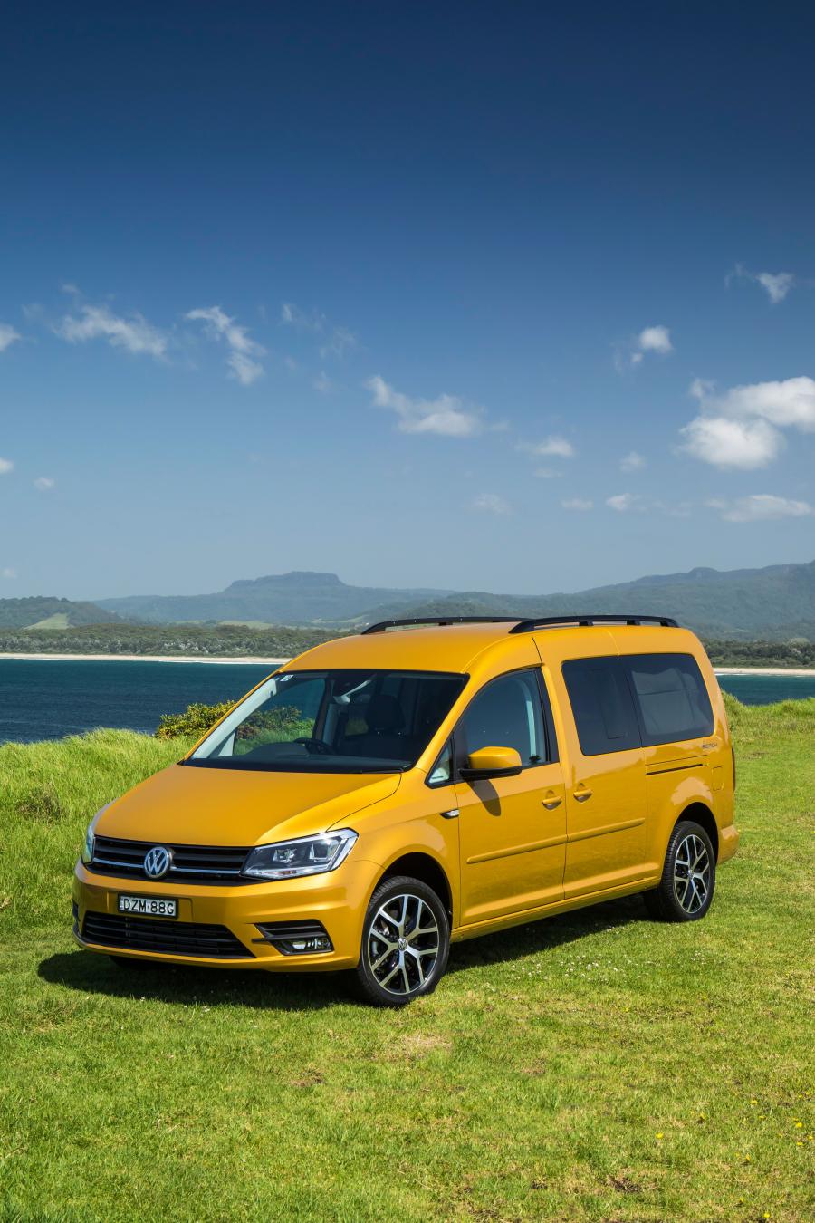  Volkswagen Caddy Beach Maxi 2019 года  (AU) (фото 17 из 34)